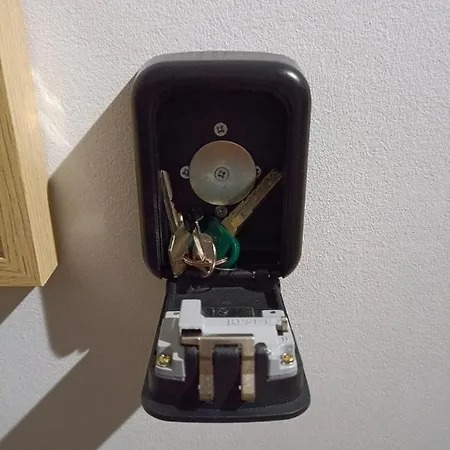 Puglia5stars Stazione Urban 아파트 *